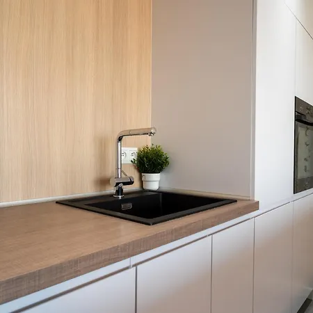 Capital Towers Sunrise Premium 14 Pietro / 14th Floor Apartment Rzeszow