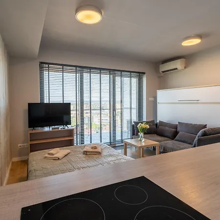 Capital Towers Sunrise Premium 14 Pietro / 14th Floor