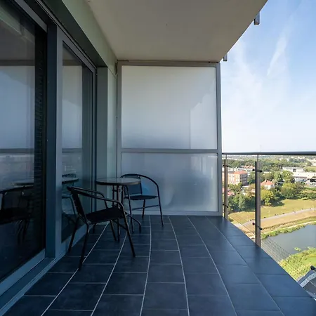 Capital Towers Sunrise Premium 14 Pietro / 14th Floor *